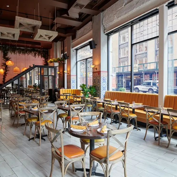 Photo credit: opentable