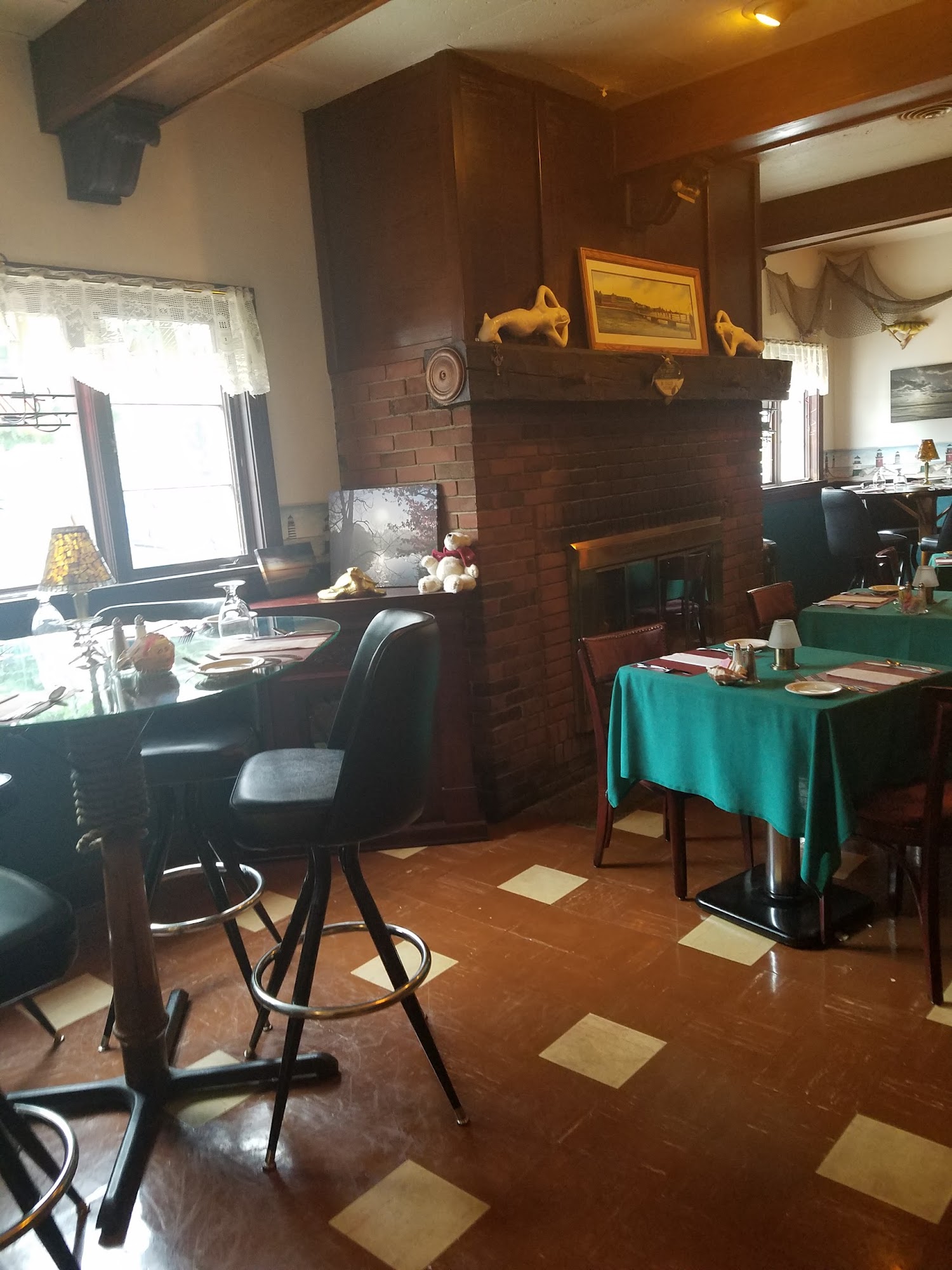 Mariner's Landing 1540 Franklin St, Olcott, NY 14126