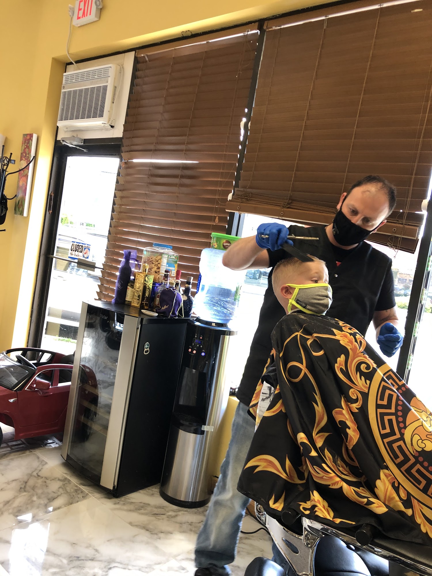 Empire Dynasty barber shop&unisex salon 102 Mineola Ave, Roslyn New York 11577