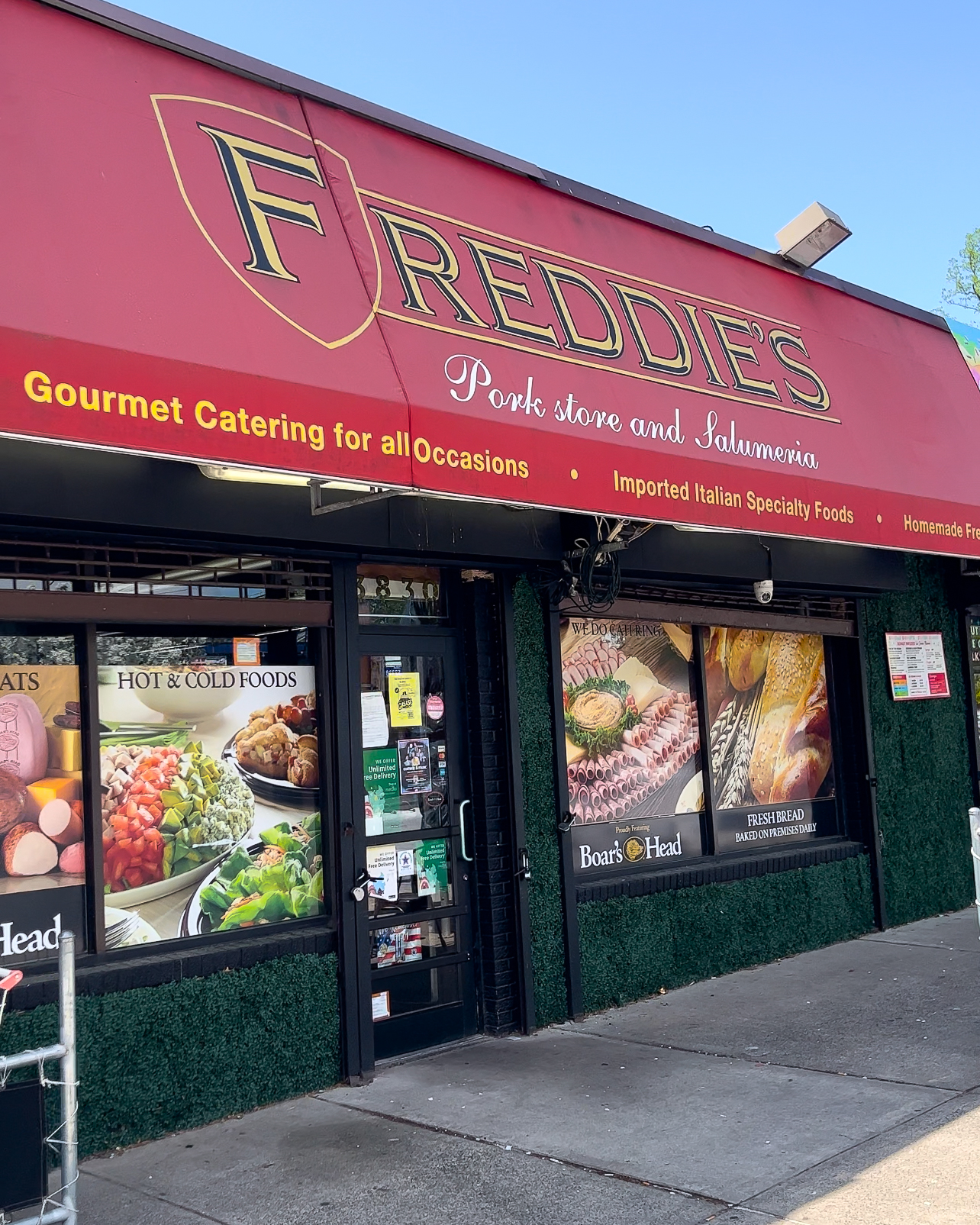 Freddies Supermarket
