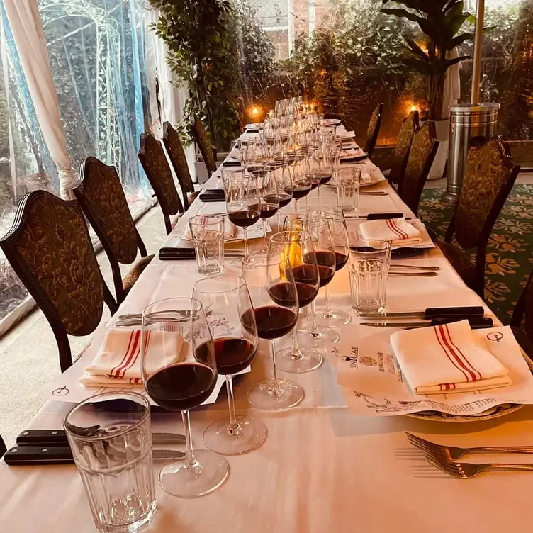 Photo credit: opentable