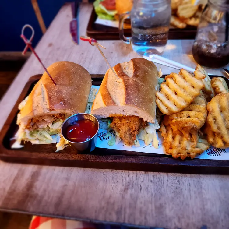 Photo credit: opentable