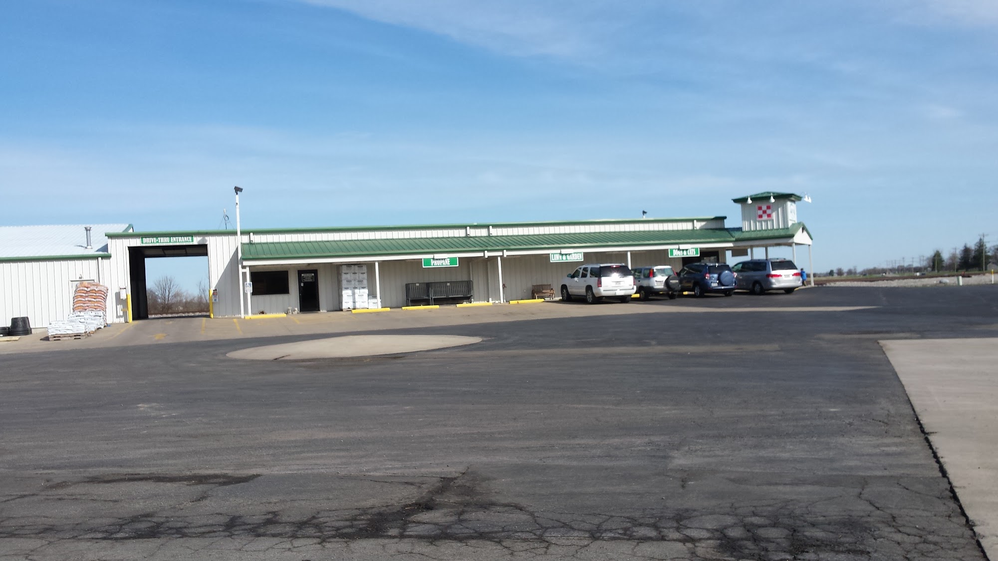 Legacy Lawn & Pet Findlay