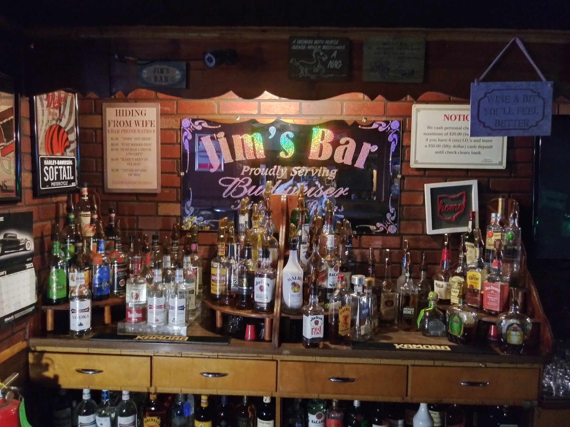 Jims Bar