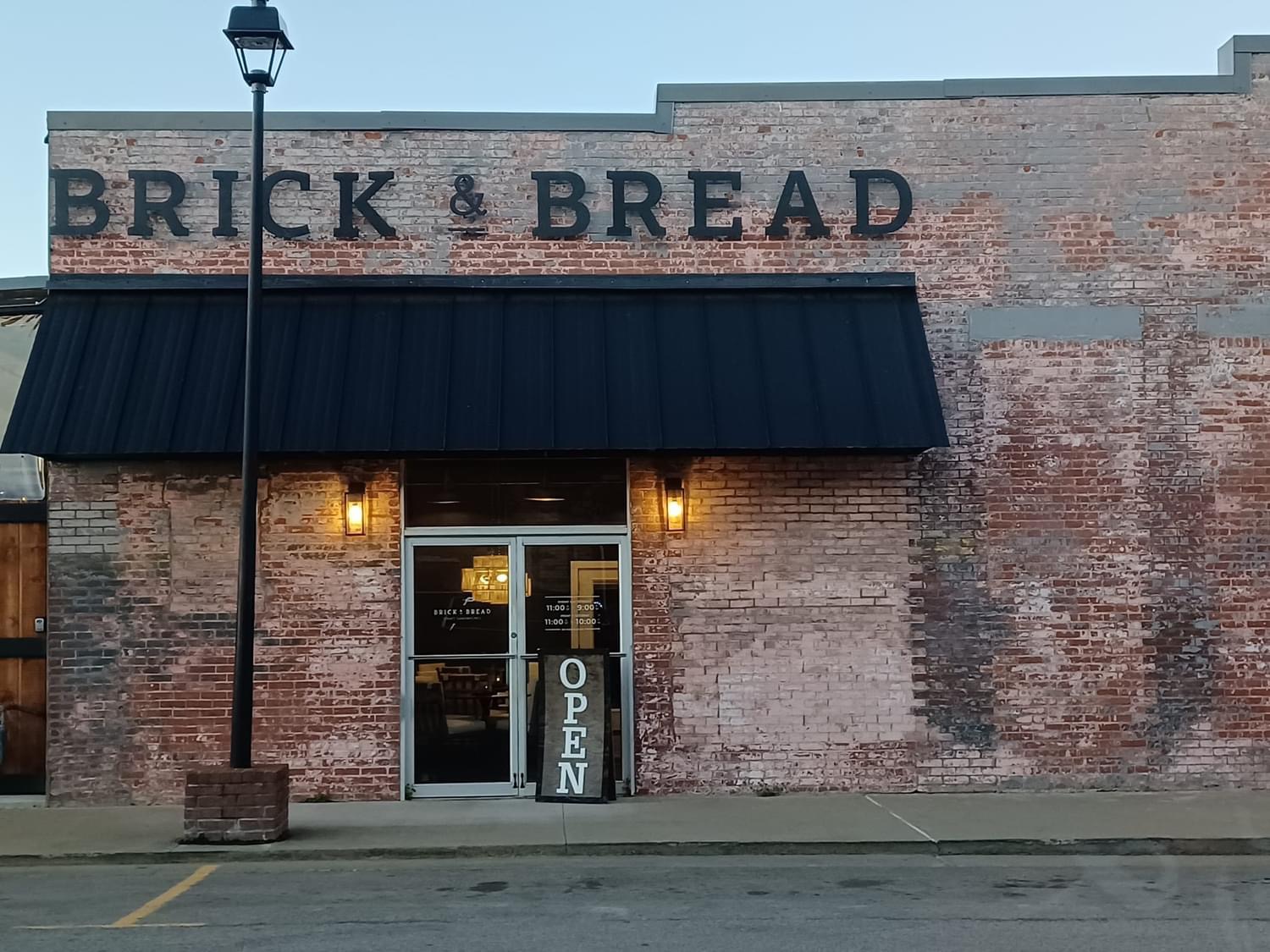 BRICK & BREAD