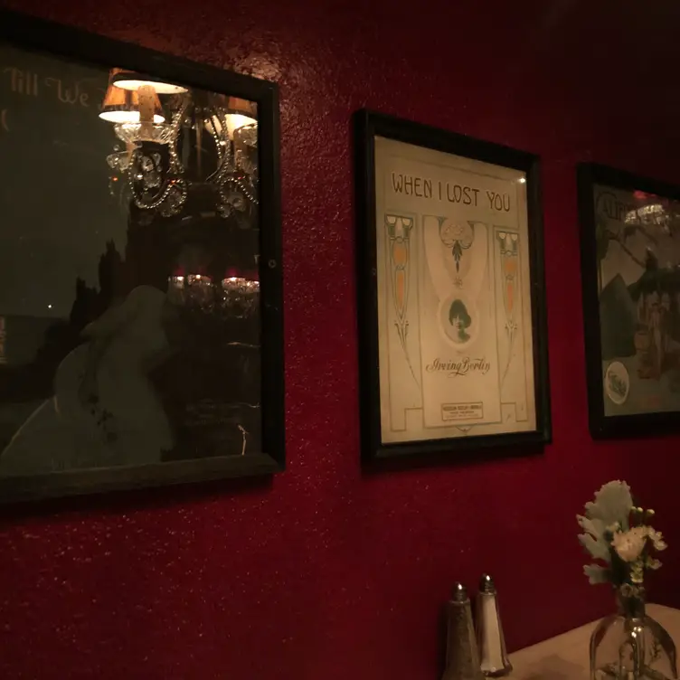 Photo credit: opentable