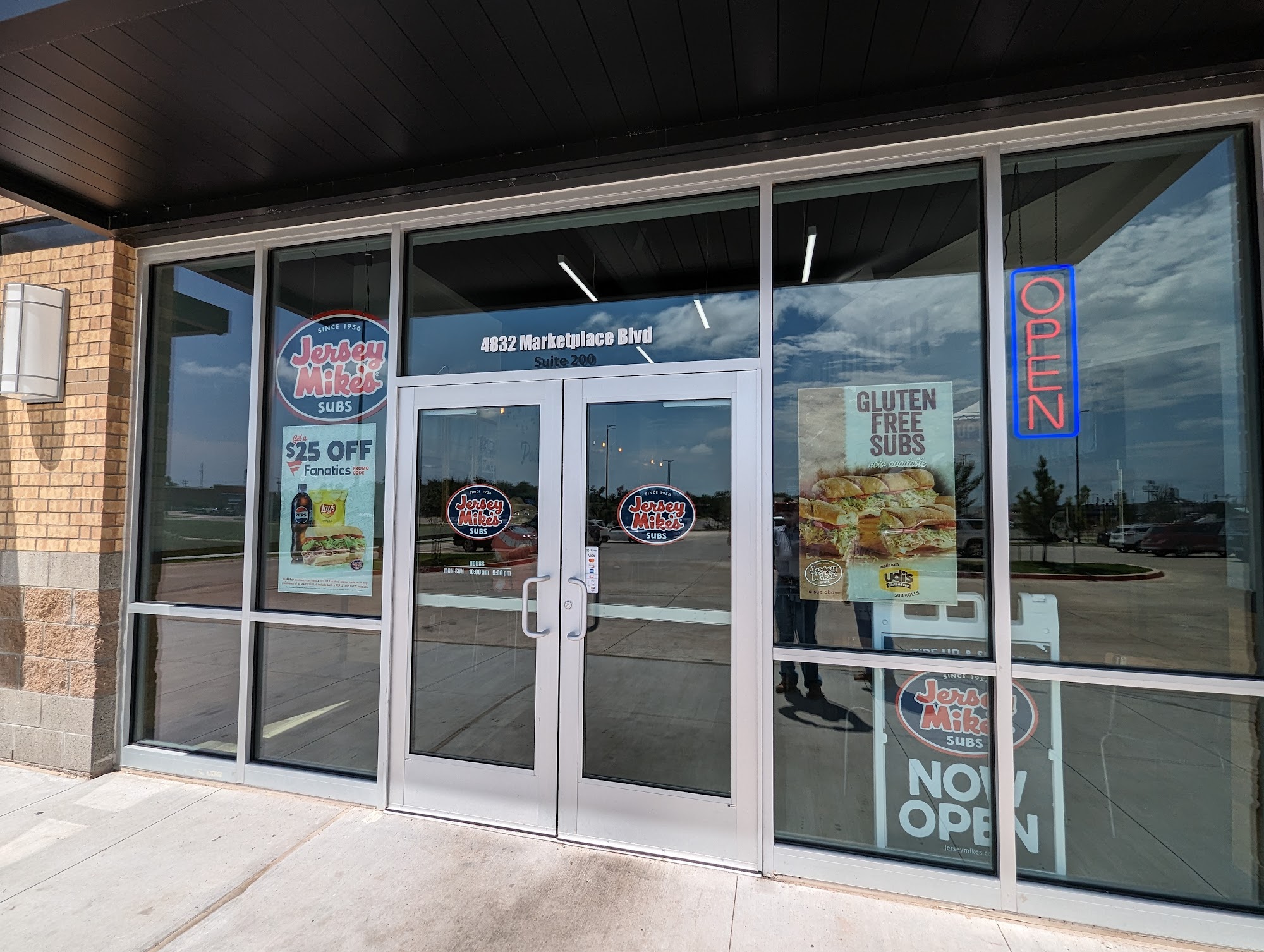 Jersey Mike's Subs 4832 Marketplace Blvd Suite 200, Shawnee, OK 74804
