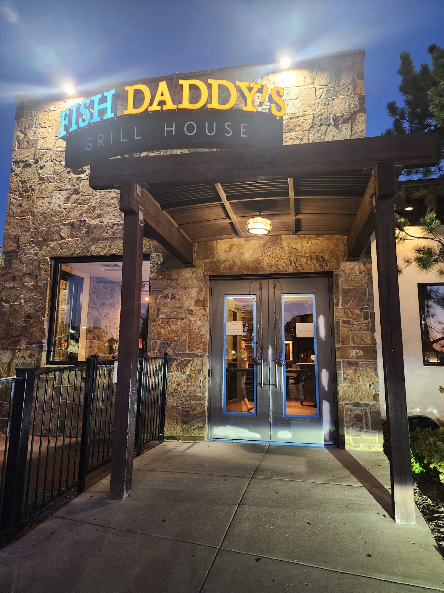 Fish Daddy's Grill House