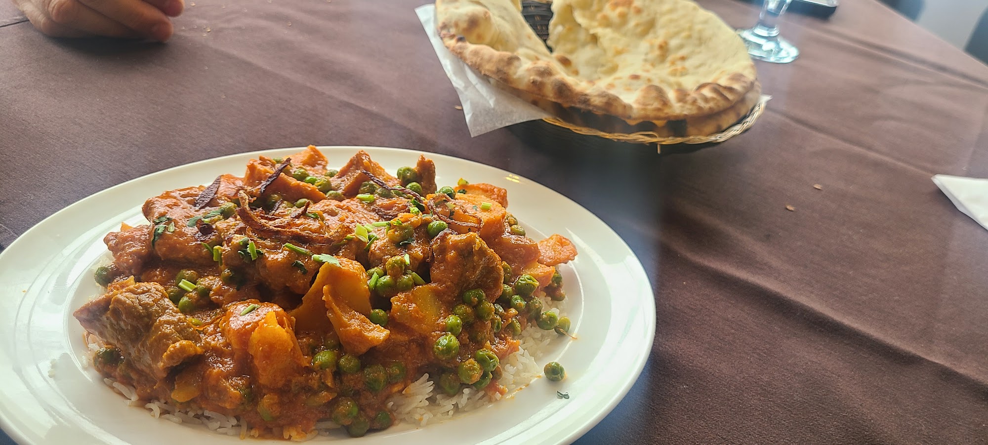 Tara Indian Cuisine 128 Dunlop St E, Barrie, ON L4M 1A4