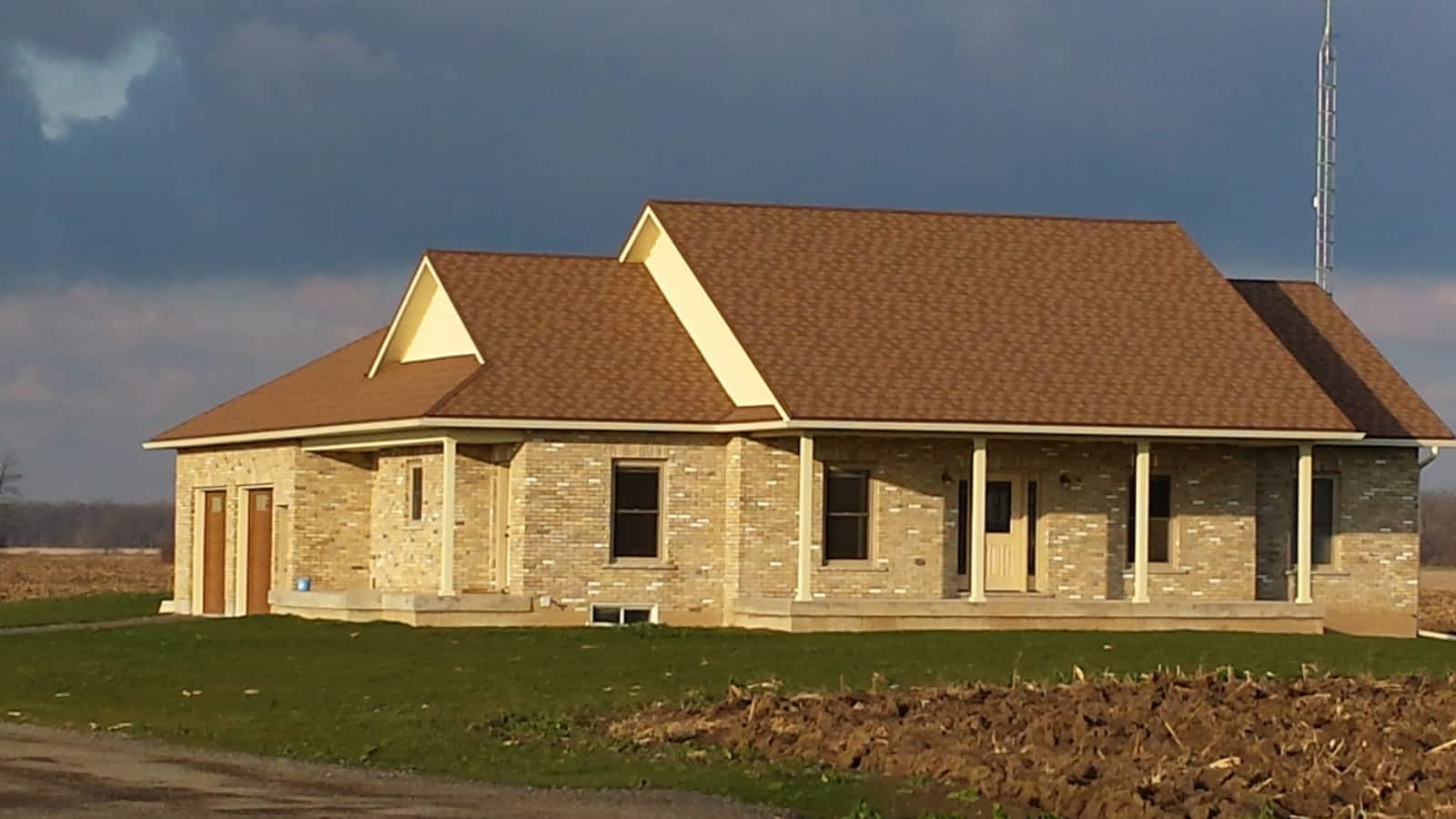 Photo credit: yellowpages.ca