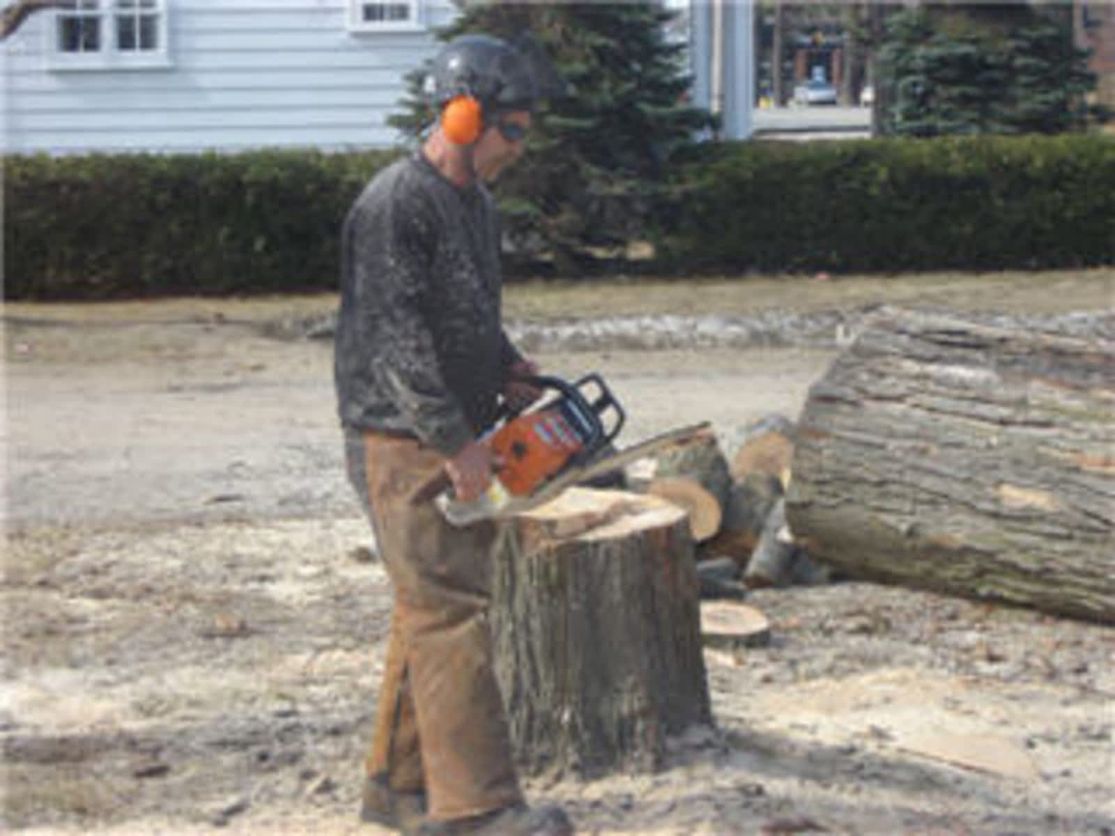 Photo credit: yellowpages.ca