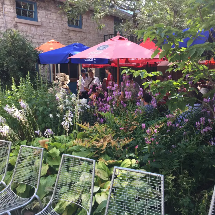 Photo credit: opentable