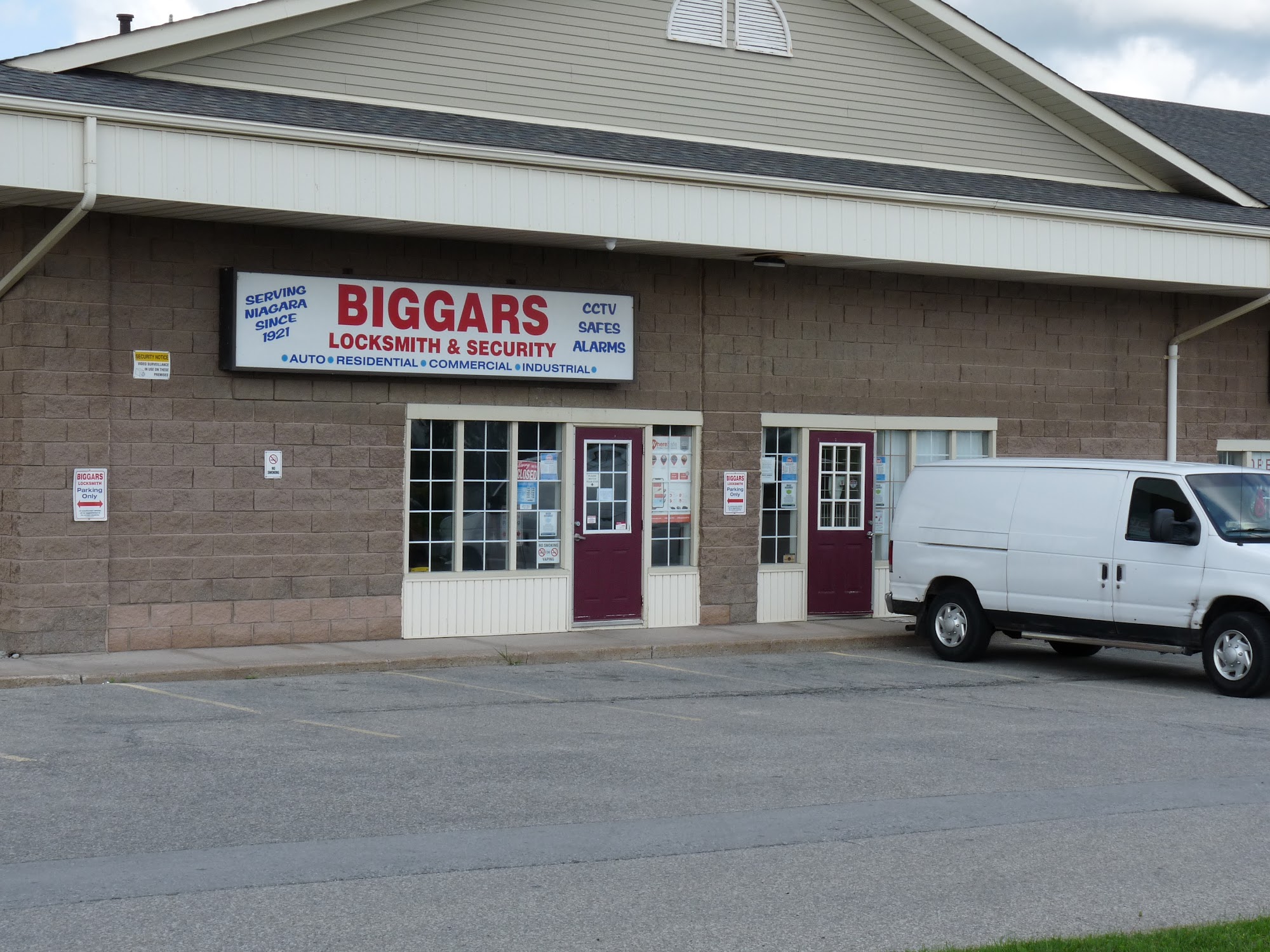 Biggar's Key Shop