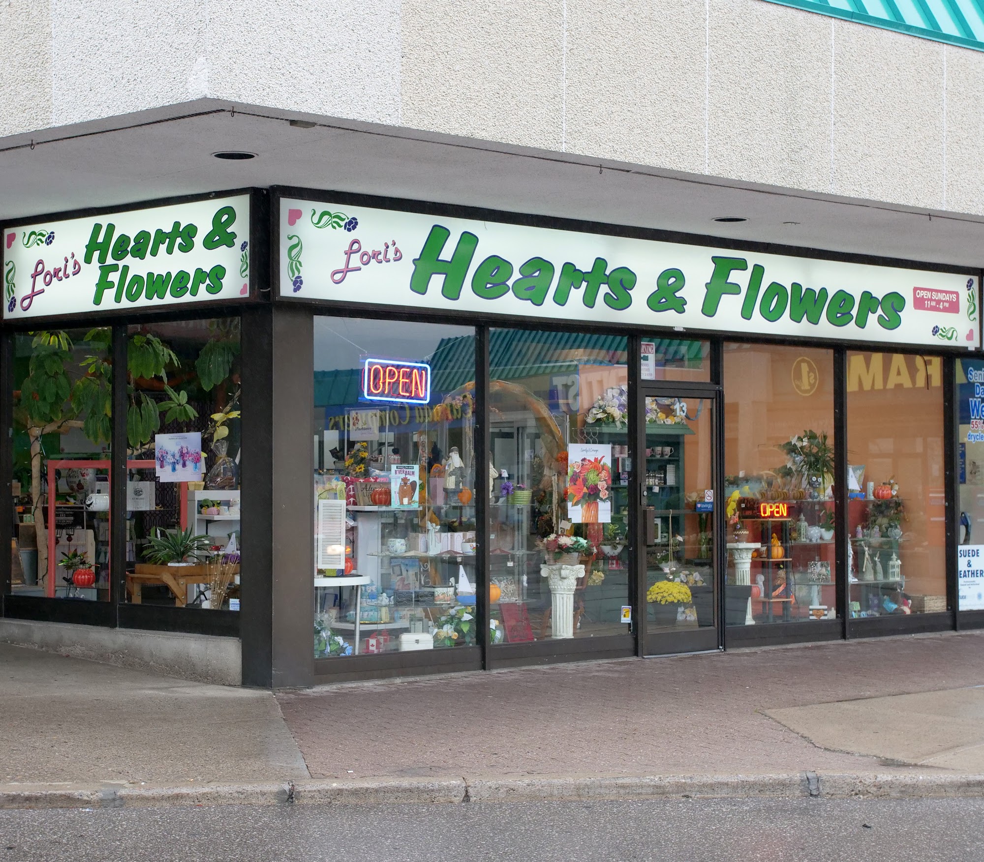 Lori's Hearts and Flowers