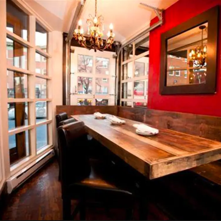 Photo credit: opentable