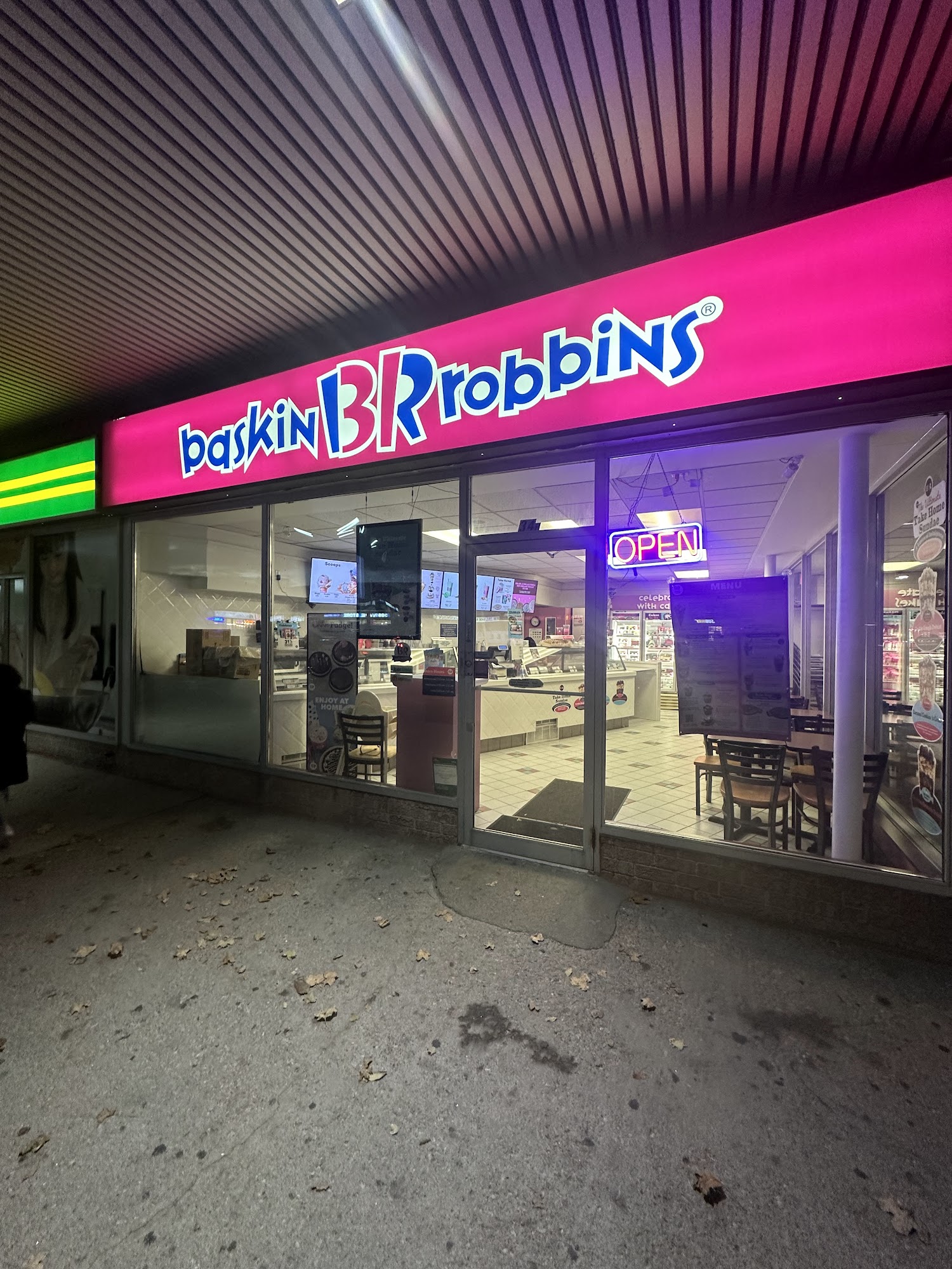 Baskin Robbins