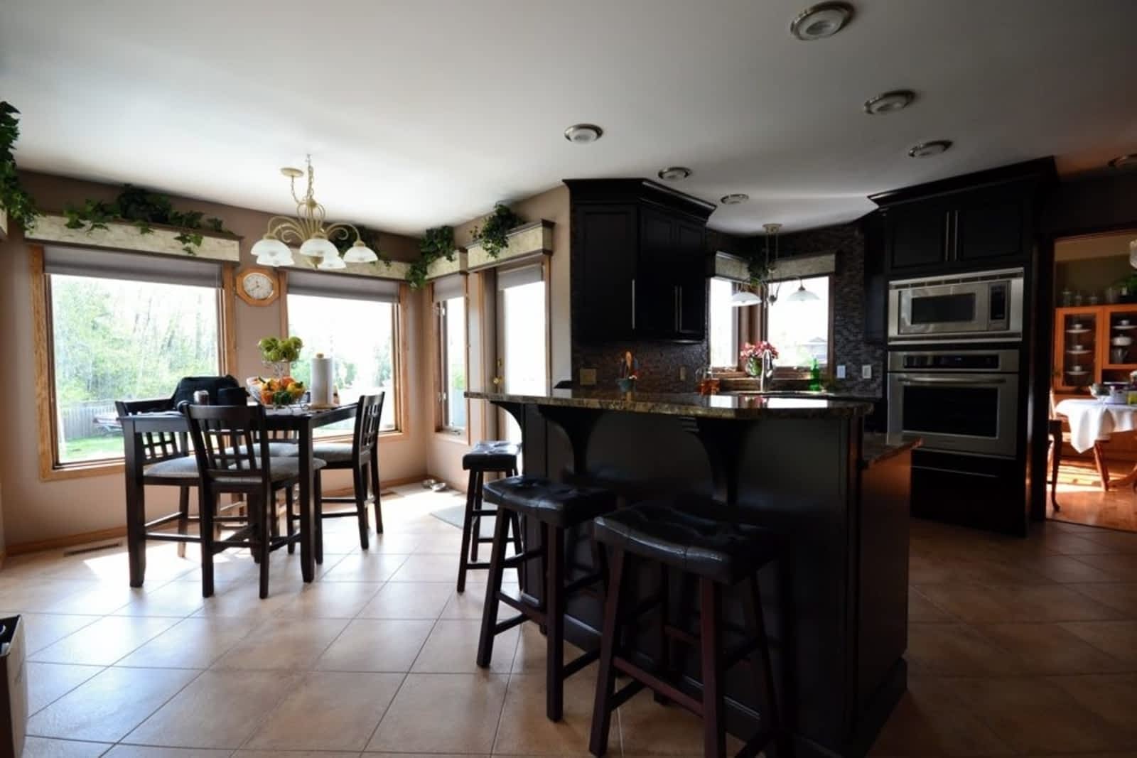 Photo credit: yellowpages.ca