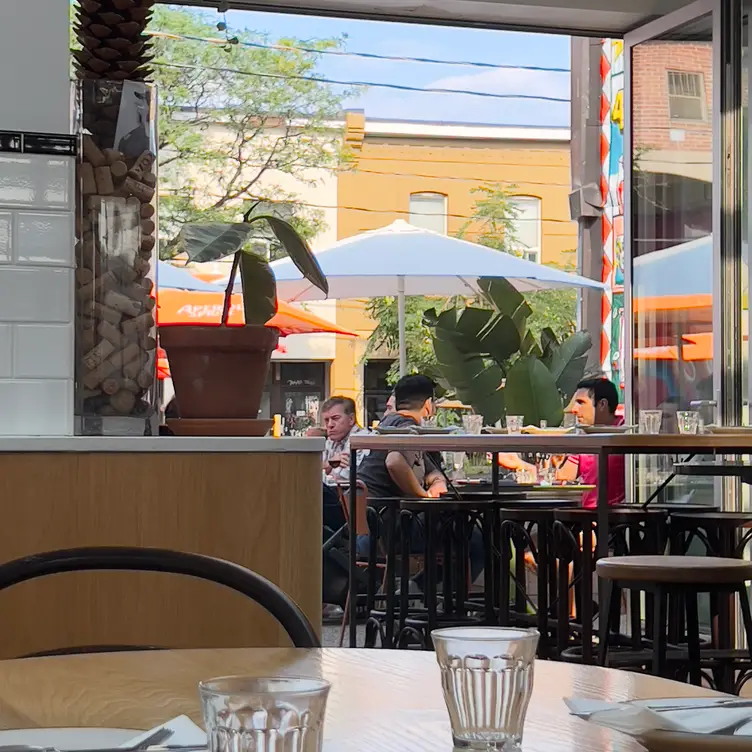 Photo credit: opentable