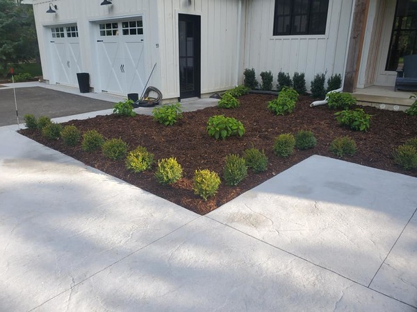 UULawn Care and Landscaping 464 Ontario St, Watford Ontario N0M 2S0