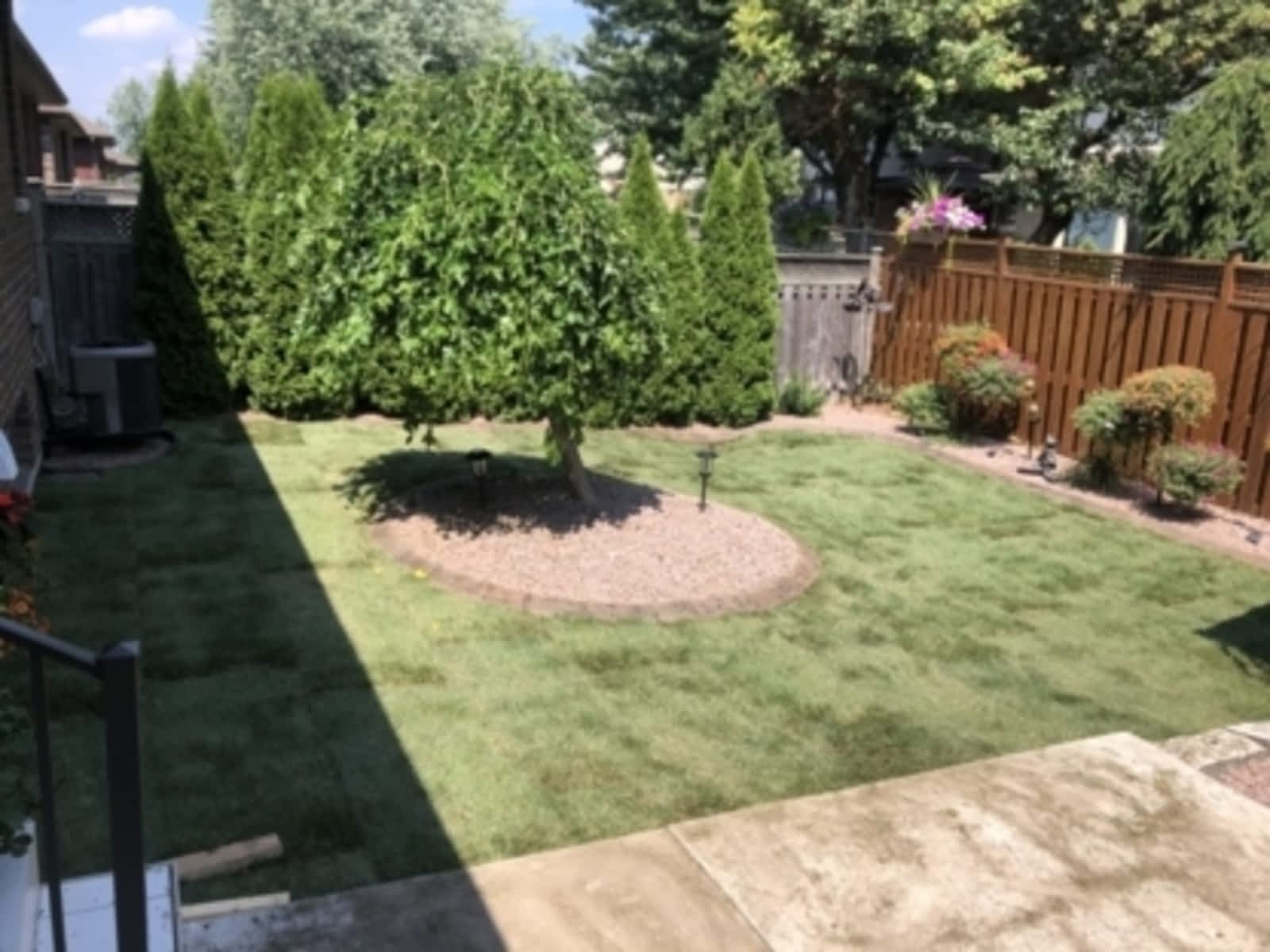 Photo credit: yellowpages.ca