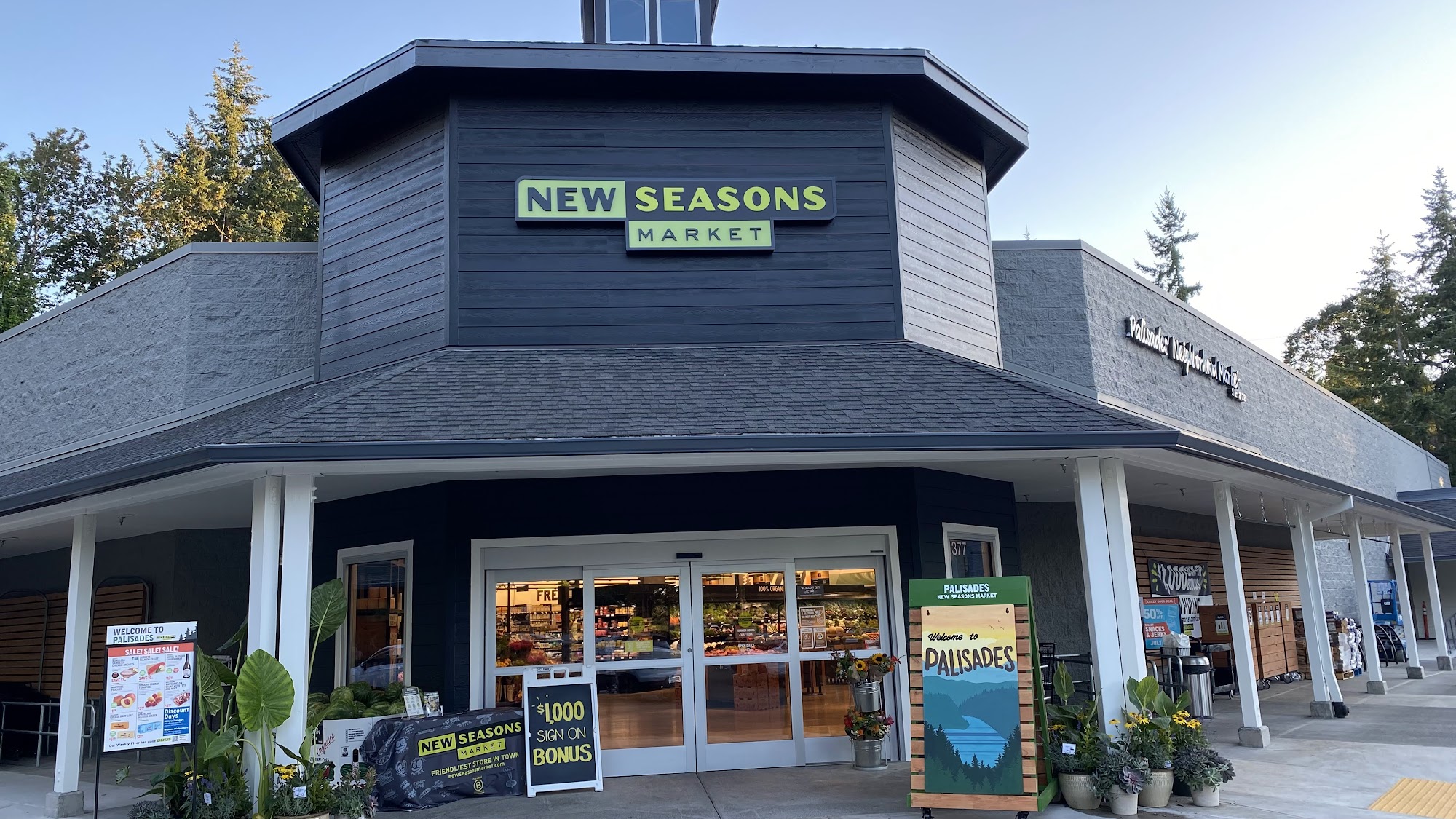 New Seasons Market - Palisades