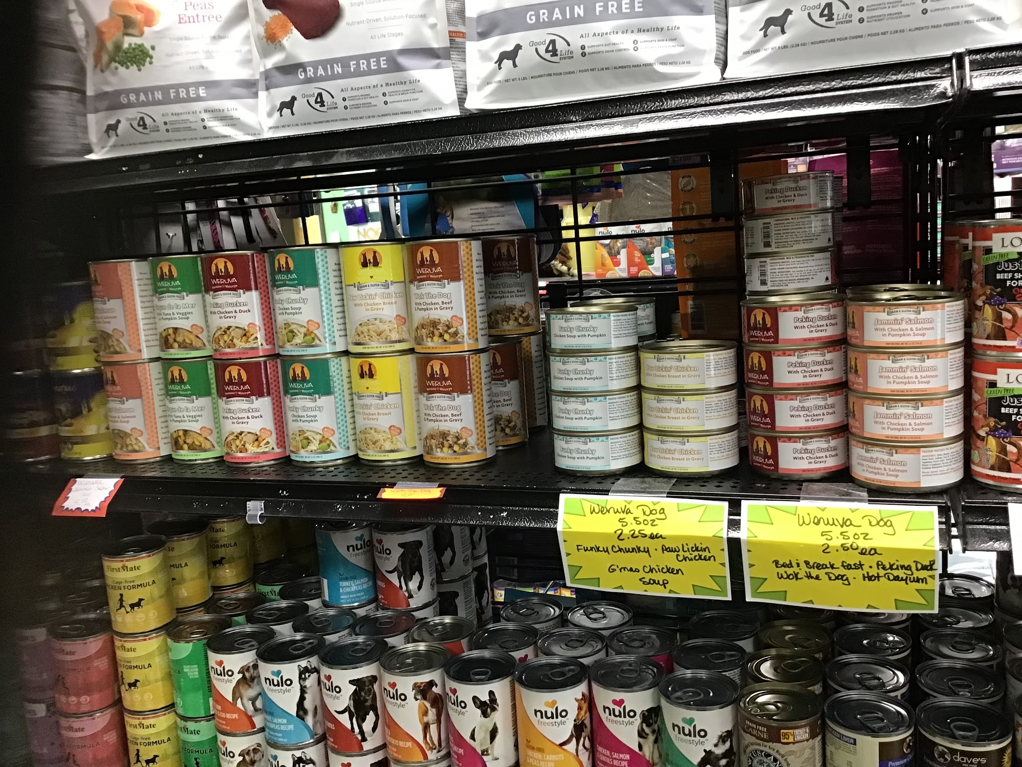 Happy Tails Pet Center Milwaukie