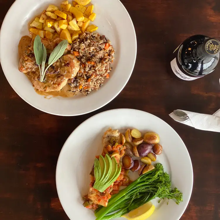 Photo credit: opentable