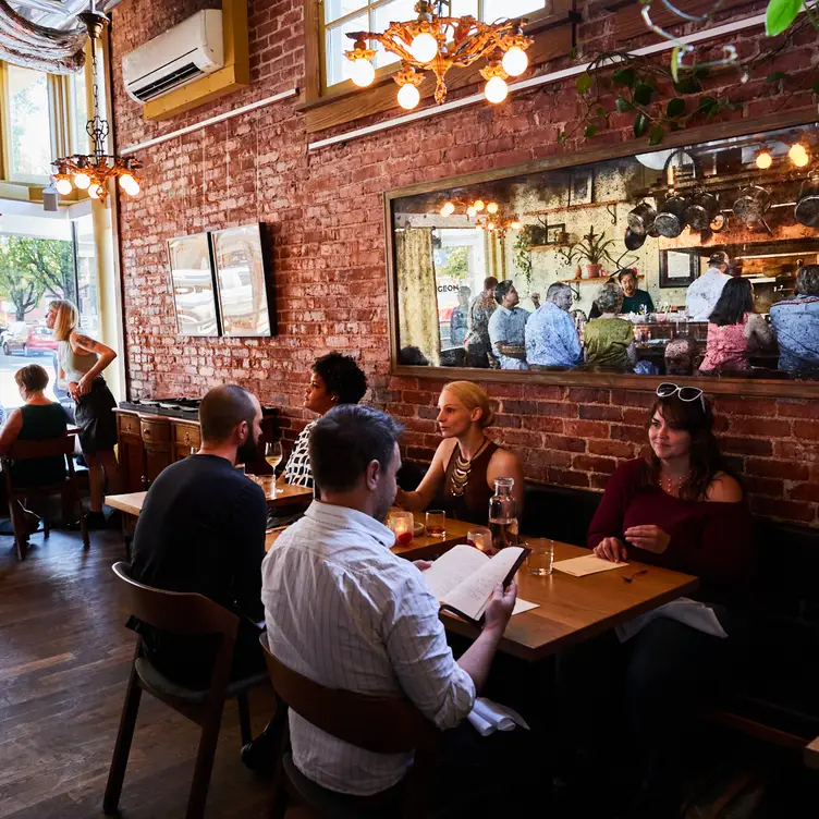 Photo credit: opentable
