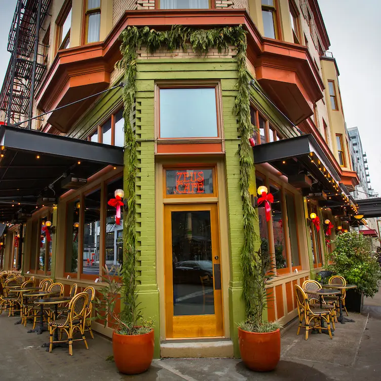Photo credit: opentable