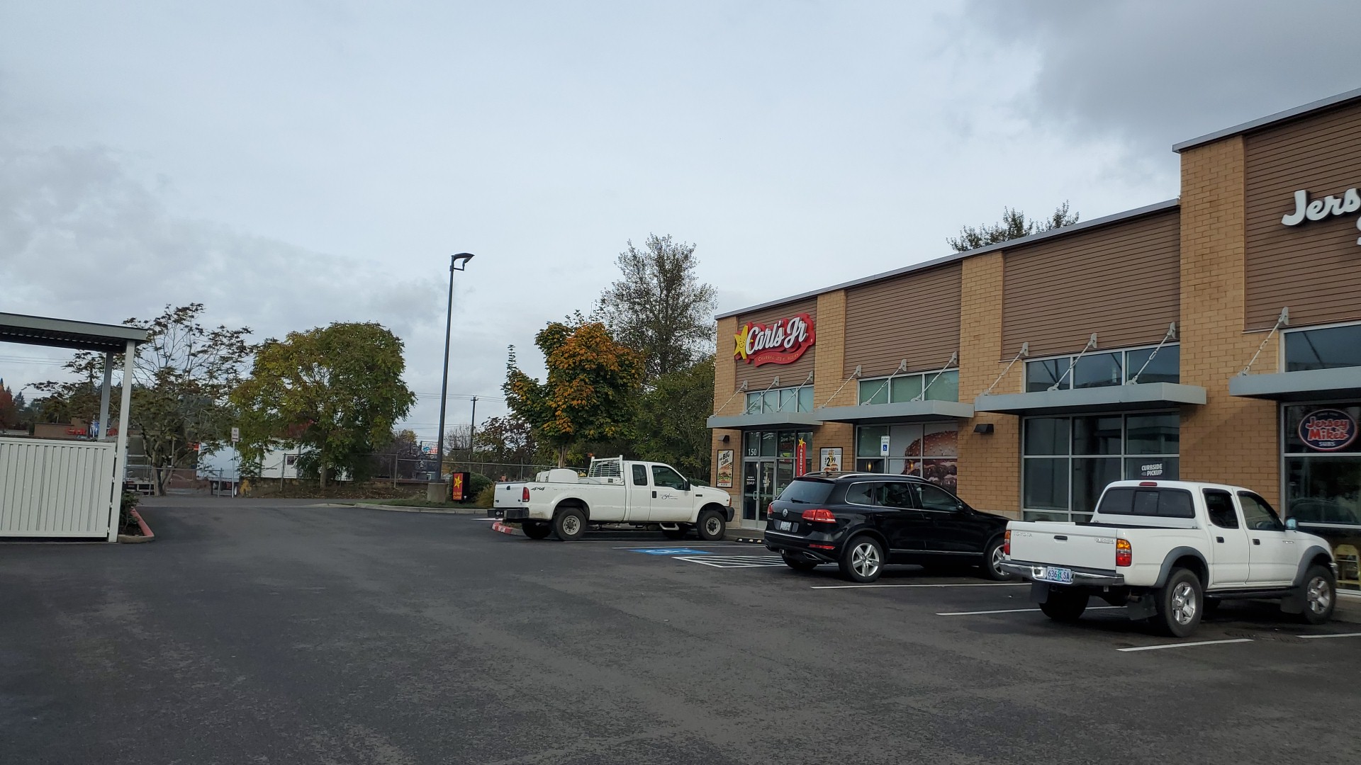 Carl’s Jr.