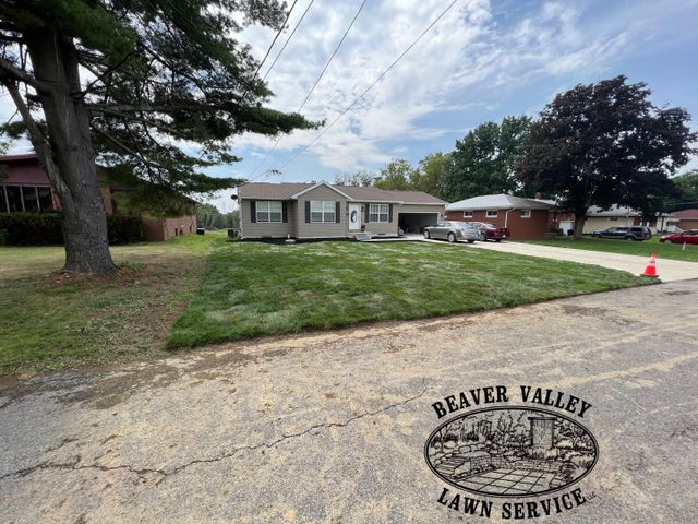 Beaver Valley Lawn Service LLC