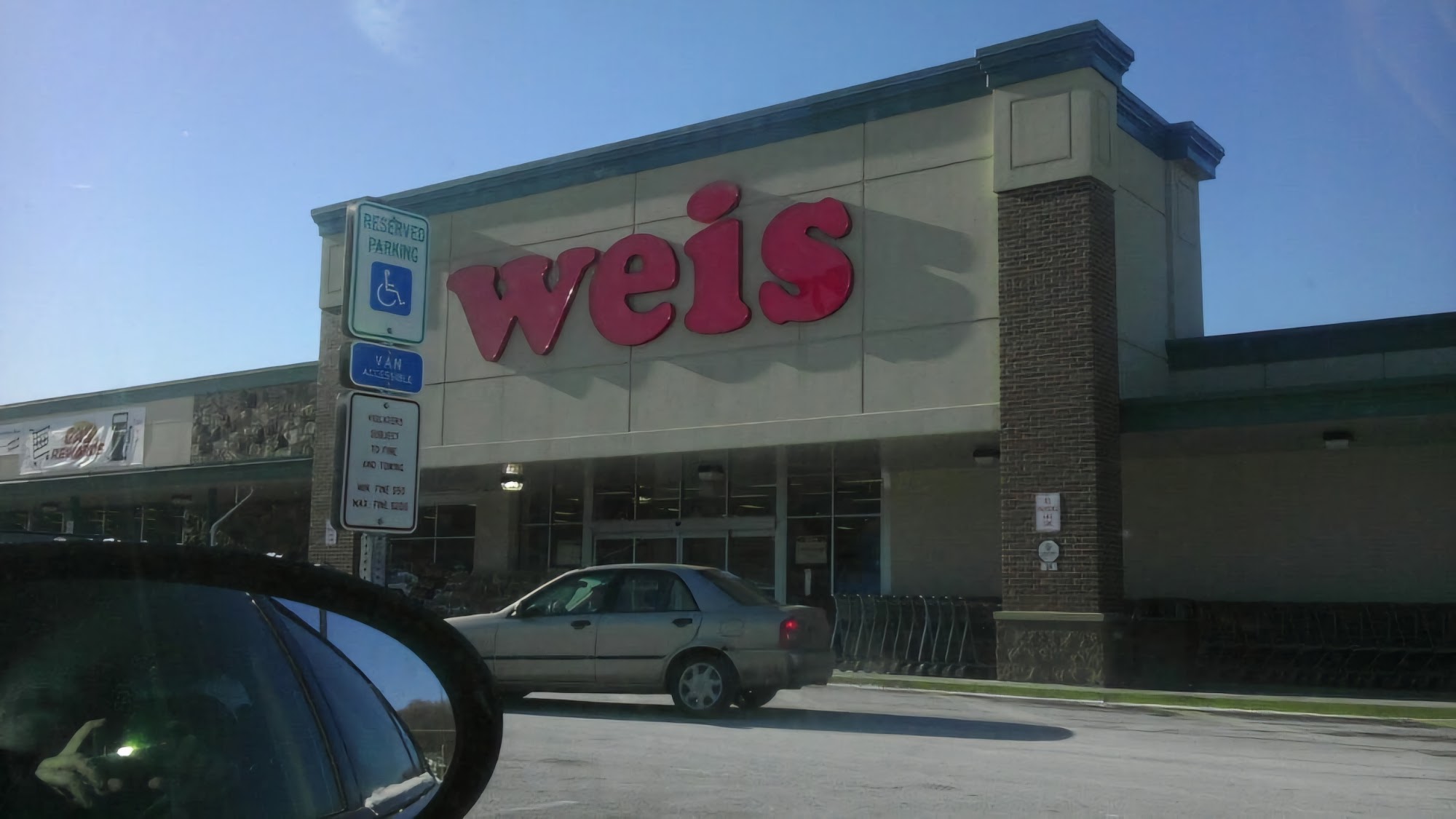 Weis Markets Pharmacy