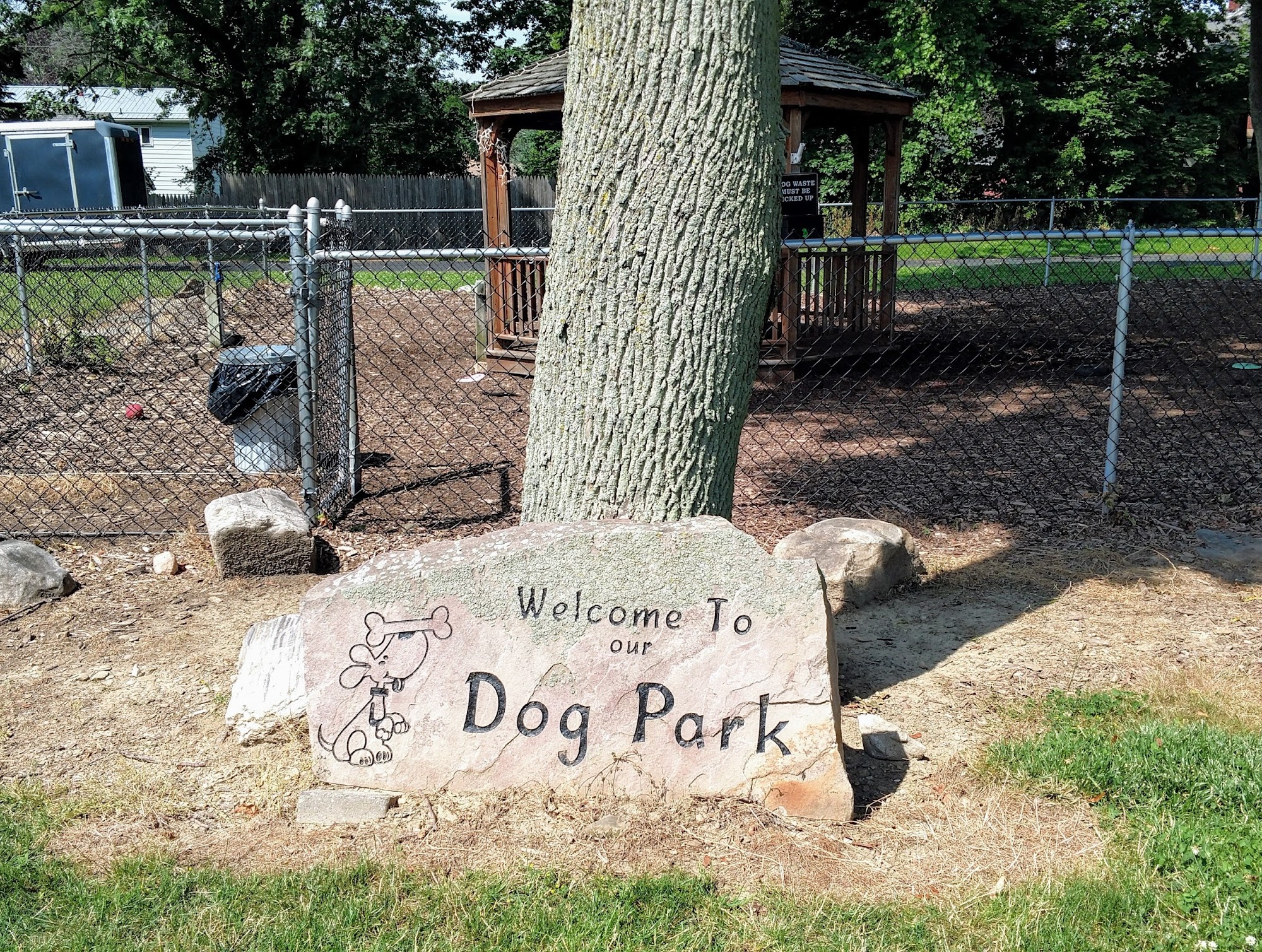 Horstman & Son's Country Store / Dog Park Erie