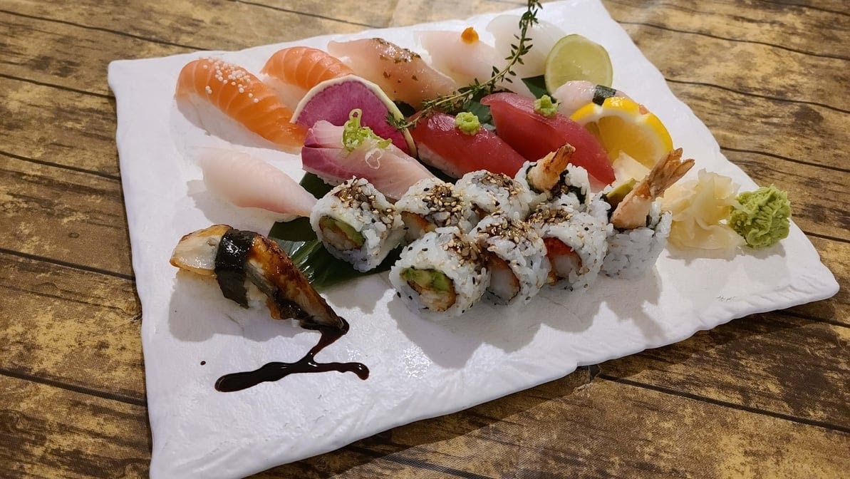 Sushi One‎