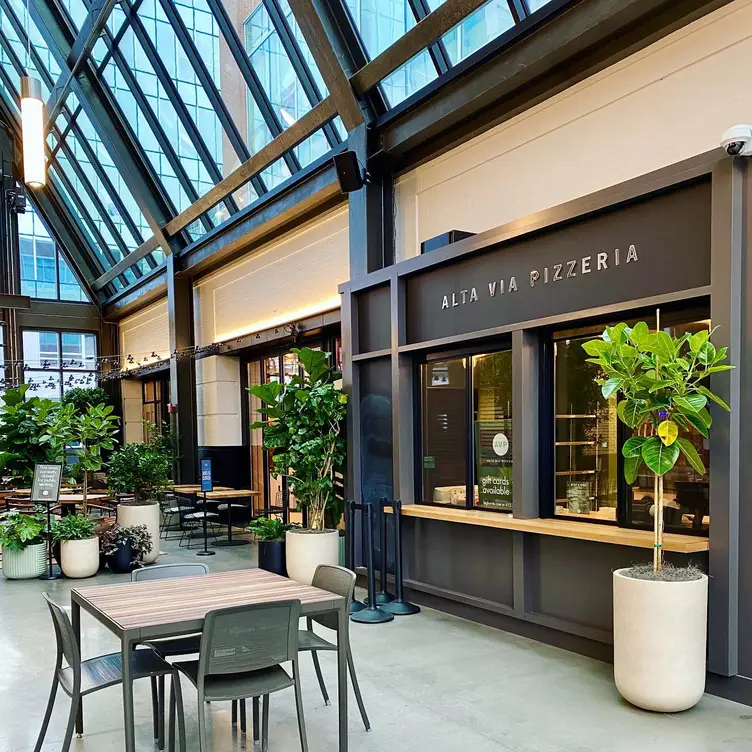 Photo credit: opentable