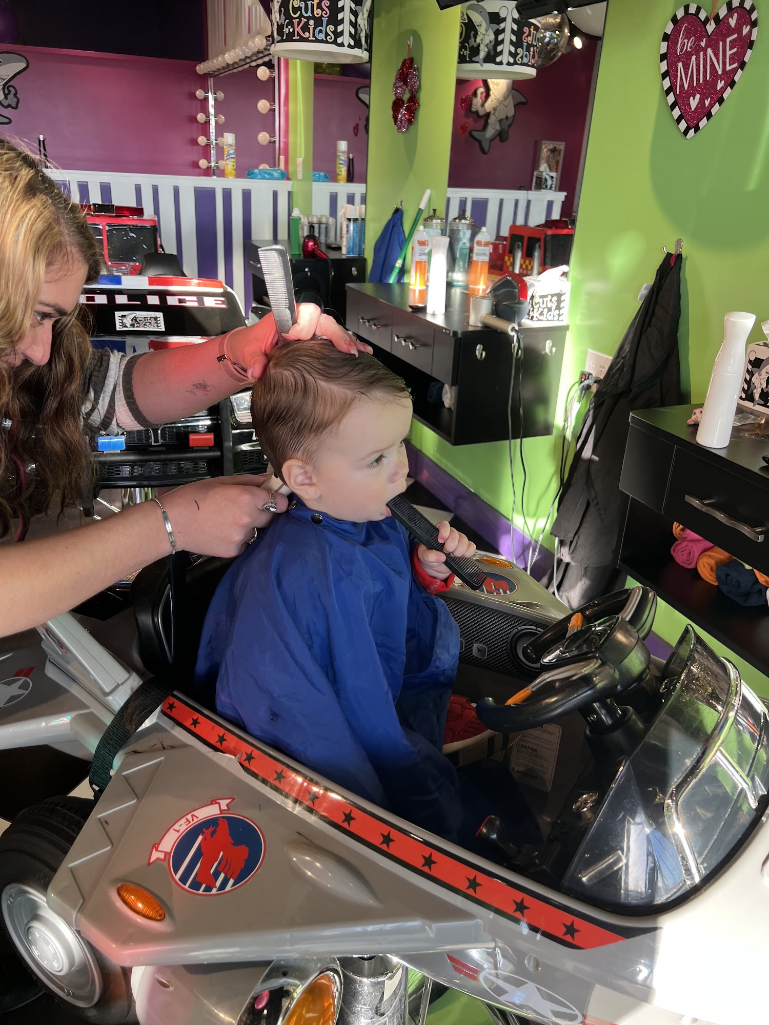 Sharkey's Cuts for Kids - Limerick, PA