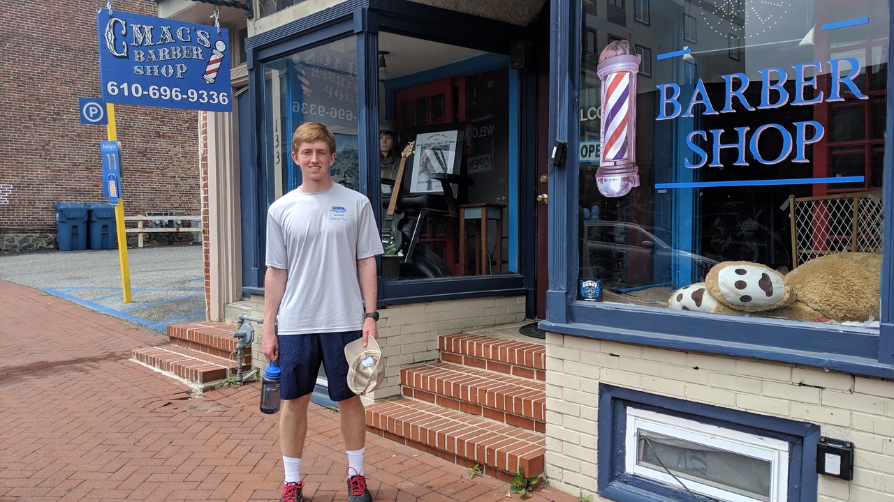 C Mac's Barbershop