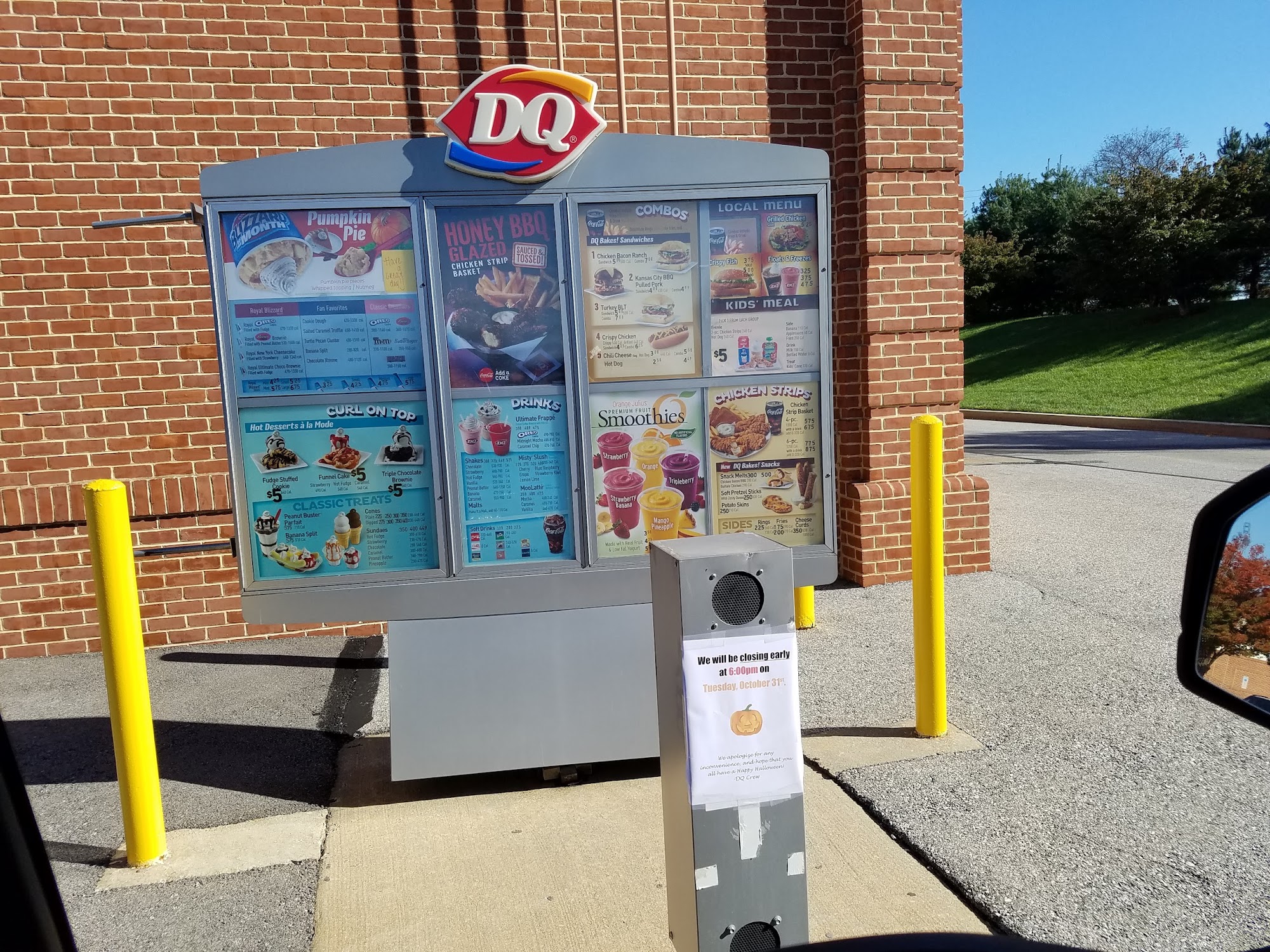 Dairy Queen (Treat) Menu