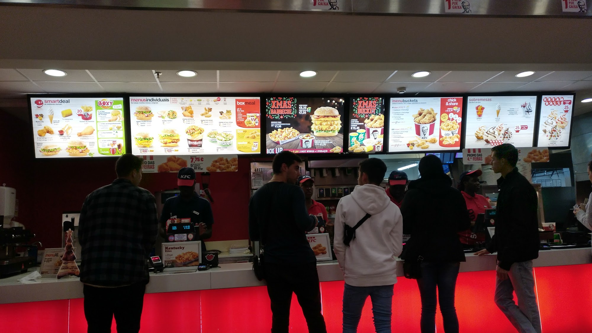 KFC (KFC Cascais) Menu
