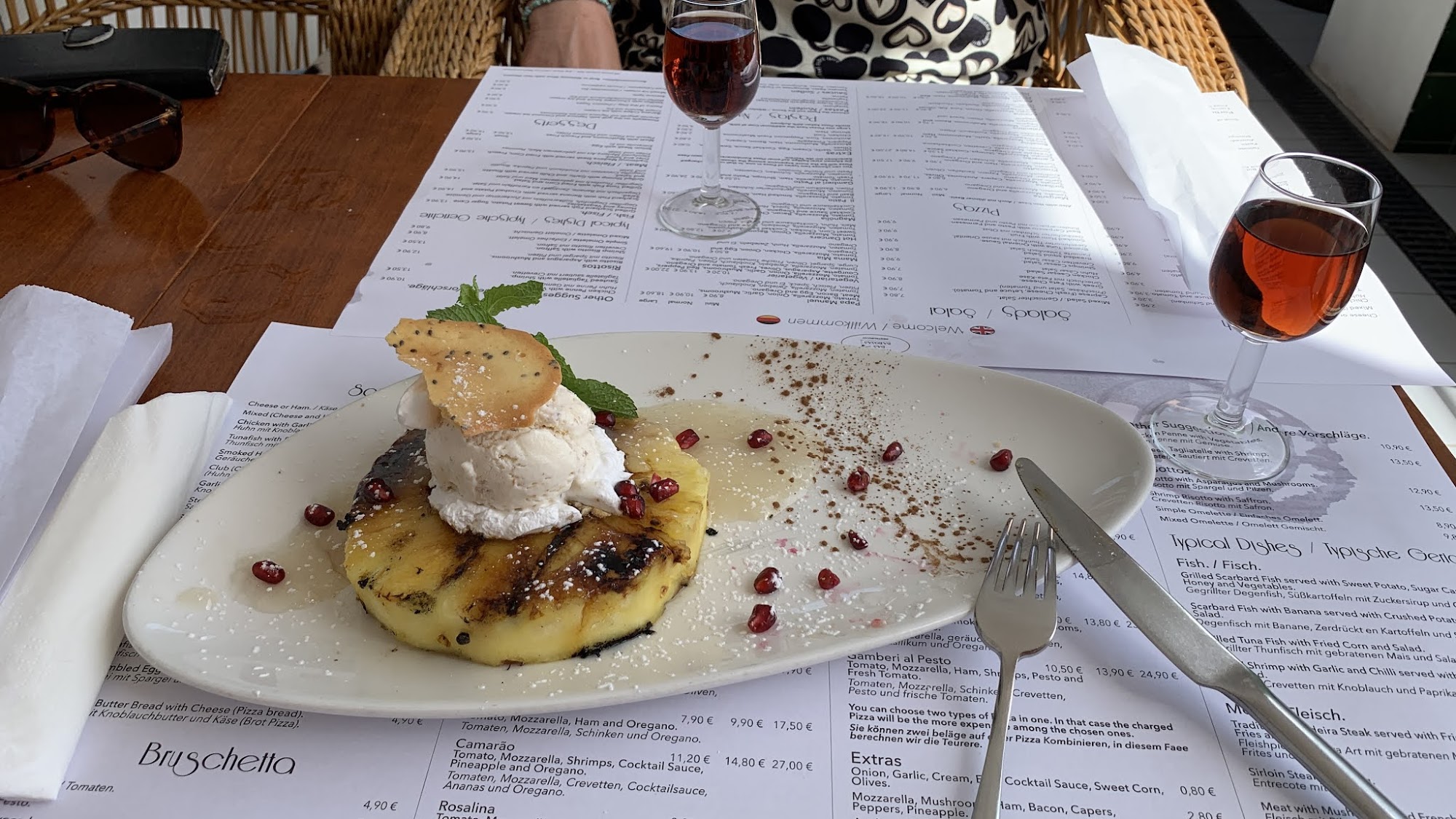 Snack-Bar Das Babosas, Lda. Menu
