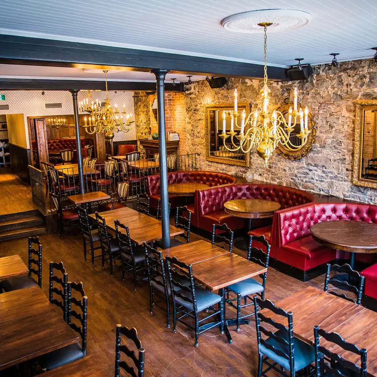 Photo credit: opentable