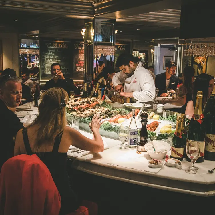 Photo credit: opentable