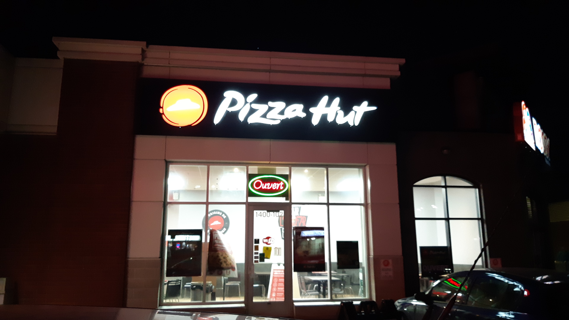 Pizza Hut Montreal