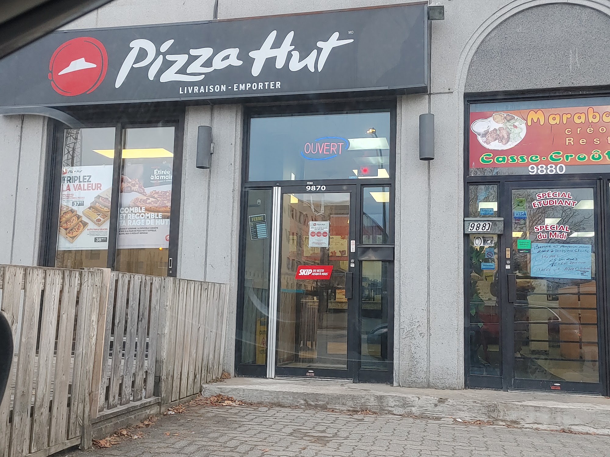 Pizza Hut Montreal