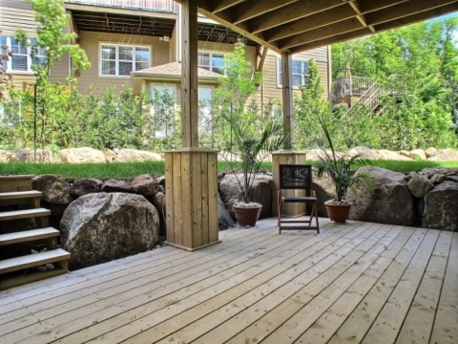 Photo credit: yellowpages.ca