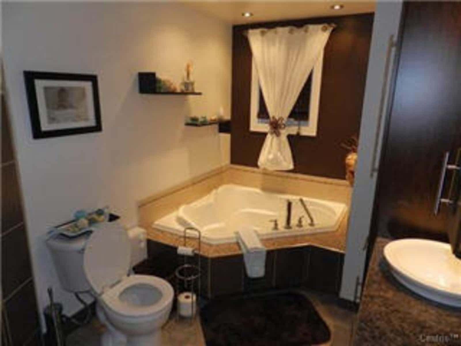 Photo credit: yellowpages.ca
