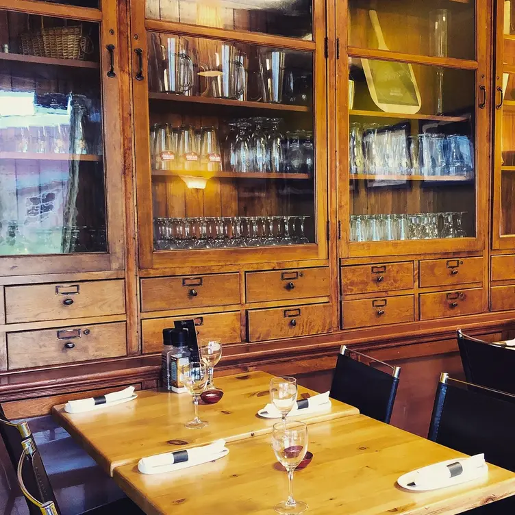 Photo credit: opentable