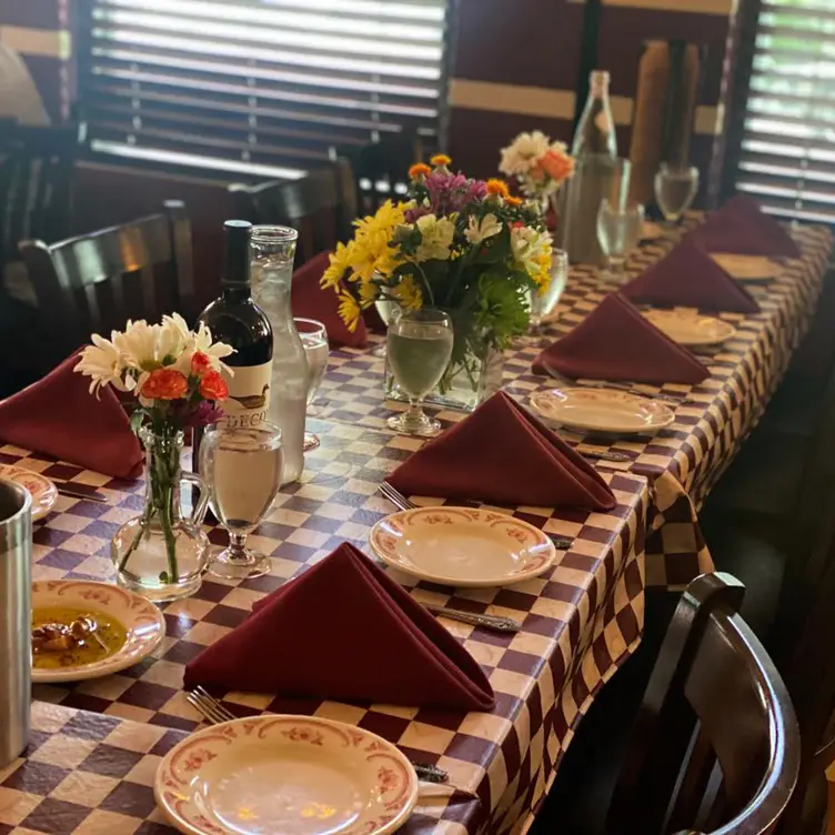Photo credit: opentable