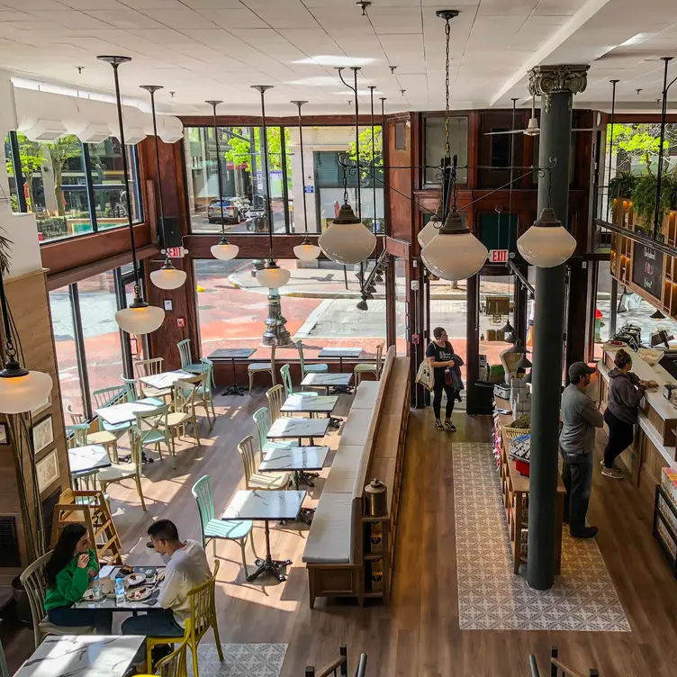 Photo credit: opentable