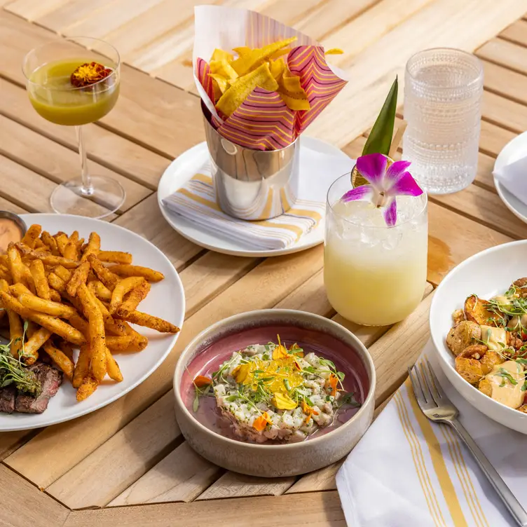 Photo credit: opentable